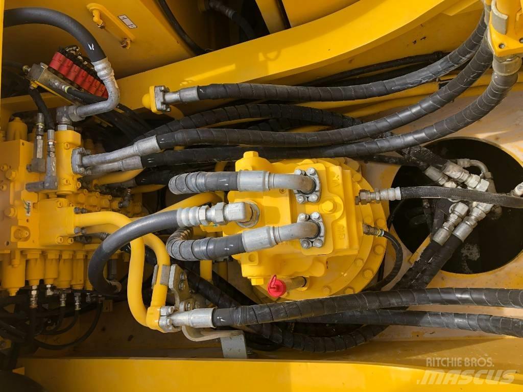 Komatsu 350 Paletli ekskavatörler