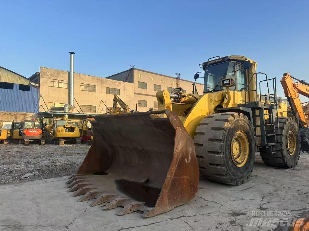Komatsu WA 600 Tekerlekli yükleyiciler