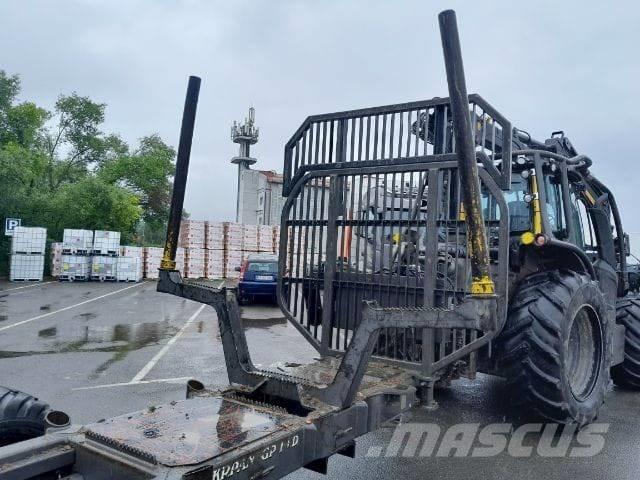 Valtra N153 Orman traktörleri