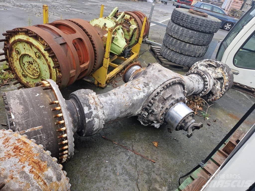CAT 988 F II Akslar