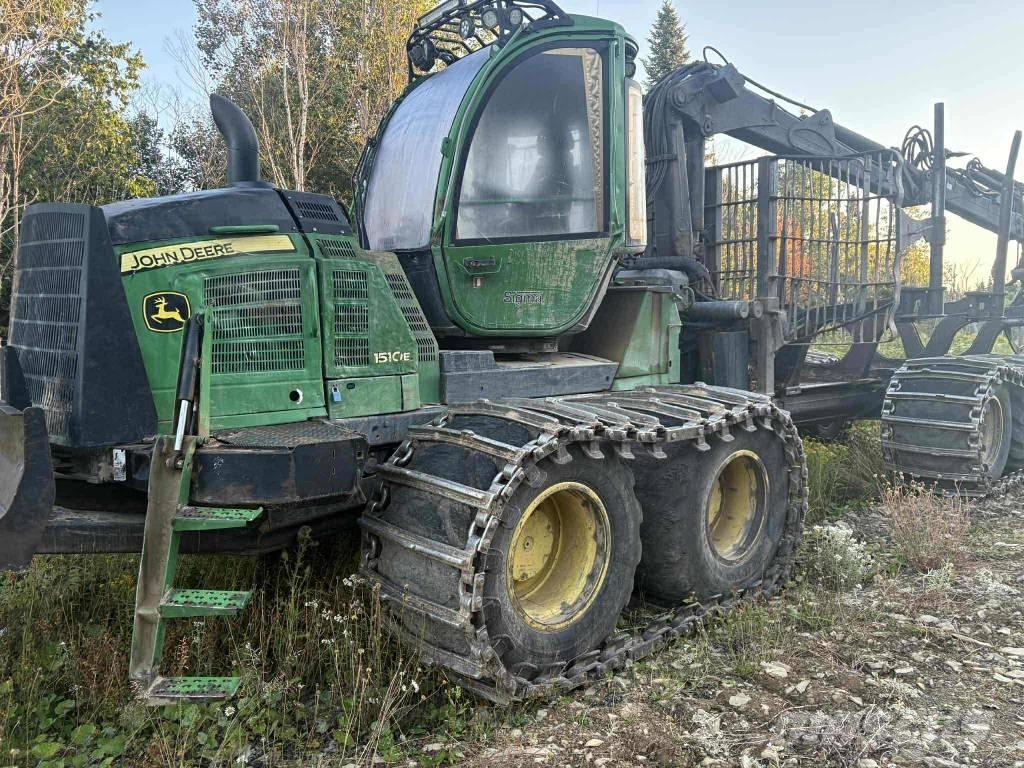 John Deere 1510 E Tomruk yükleyici traktörler