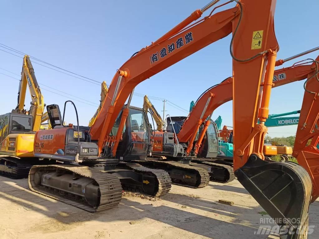 Hitachi ZX160 Paletli ekskavatörler