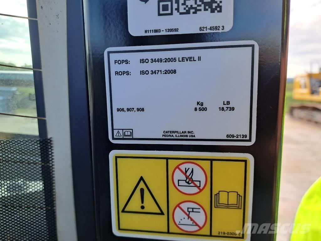 CAT 906 (Bucket+Forks) Tekerlekli yükleyiciler