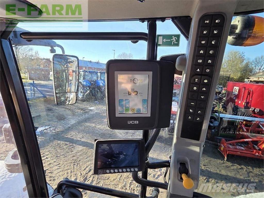 JCB fastrac 8330 Traktörler