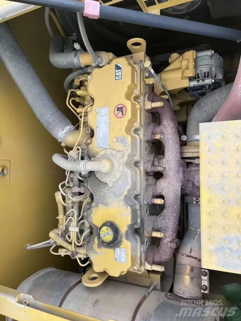 CAT 336 Paletli ekskavatörler