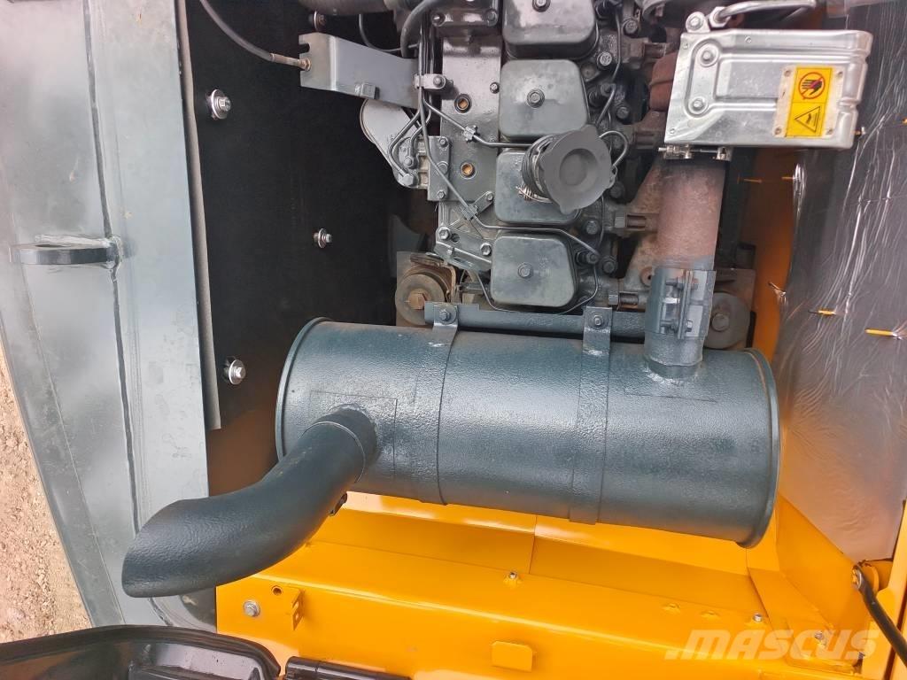 Hyundai 220LC-9S Paletli ekskavatörler
