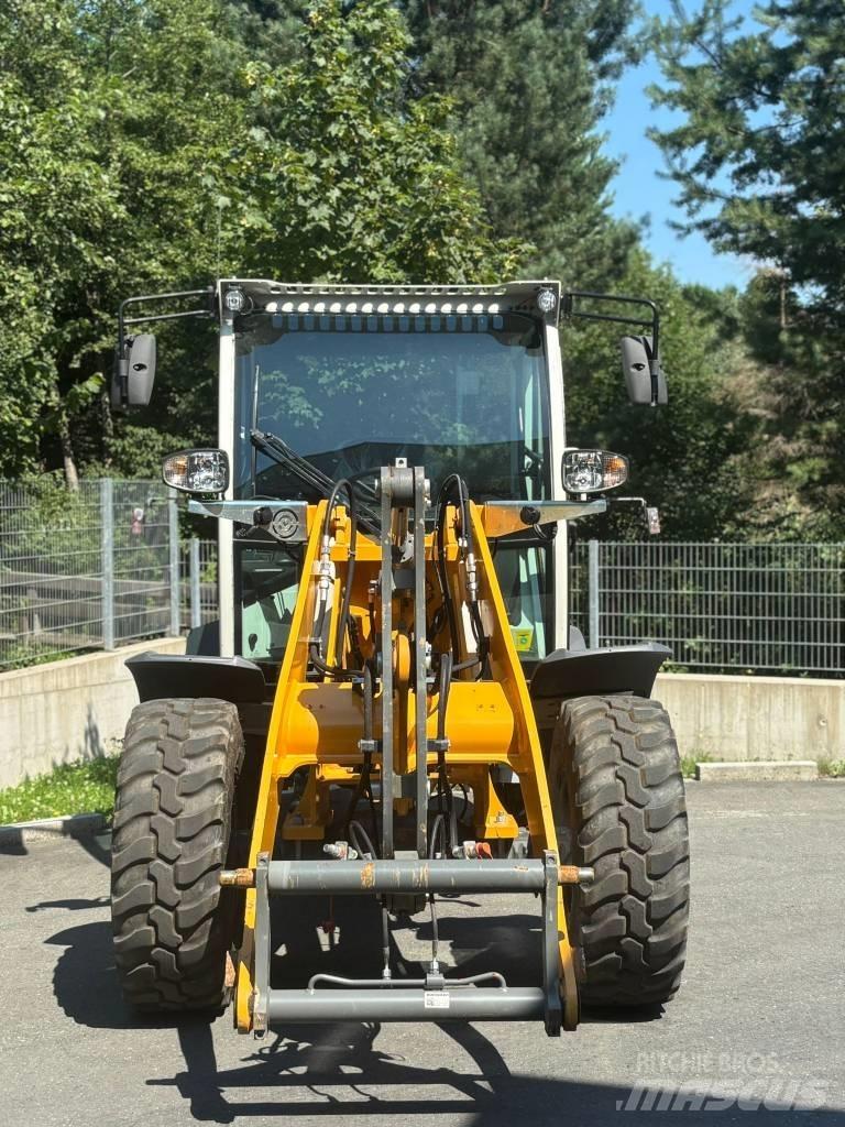 Liebherr L 506 Tekerlekli yükleyiciler