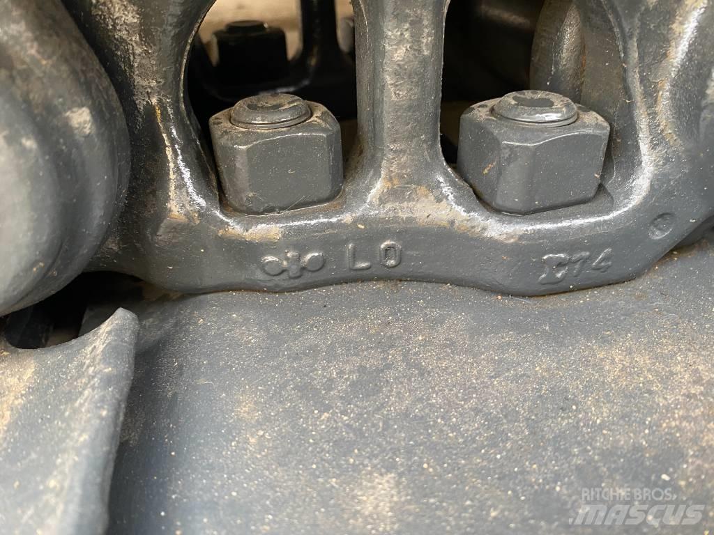 Komatsu PC210LC-8M0 Paletli ekskavatörler
