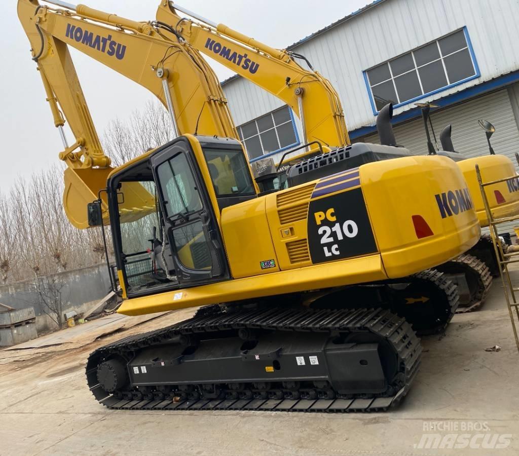 Komatsu PC210LC-8M0 Paletli ekskavatörler