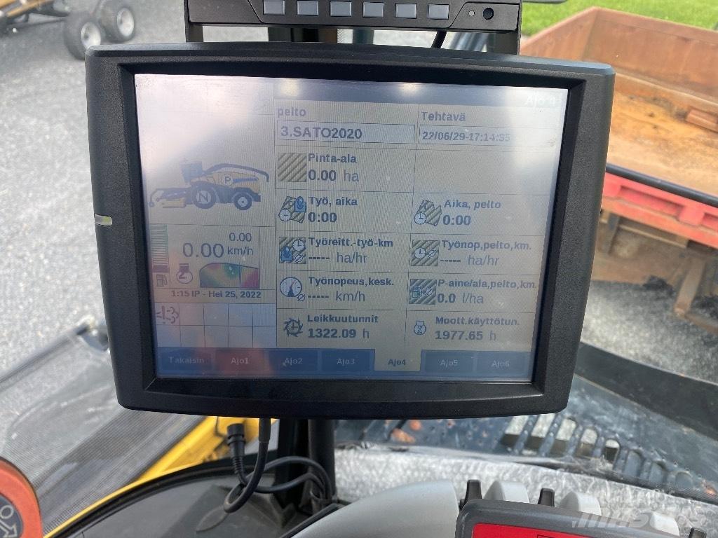 New Holland FR 500 Kendi yürür silaj makinalari