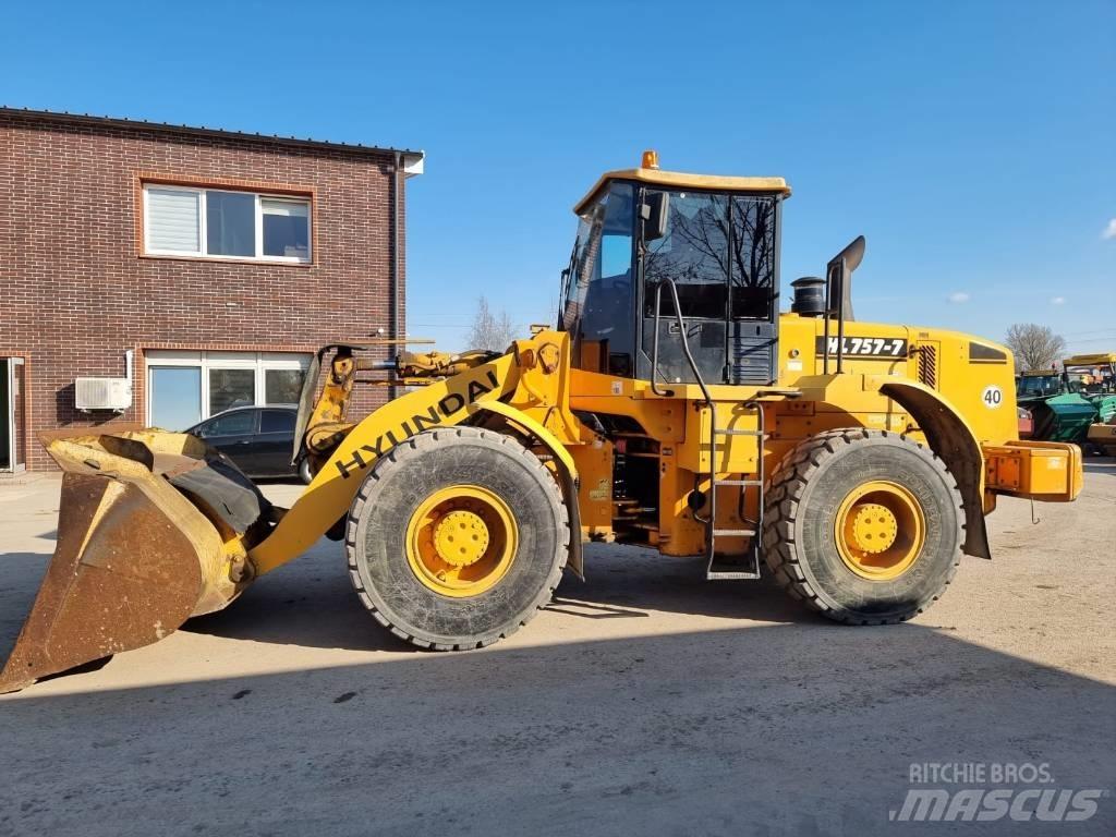 Hyundai HL 757-7 Tekerlekli yükleyiciler