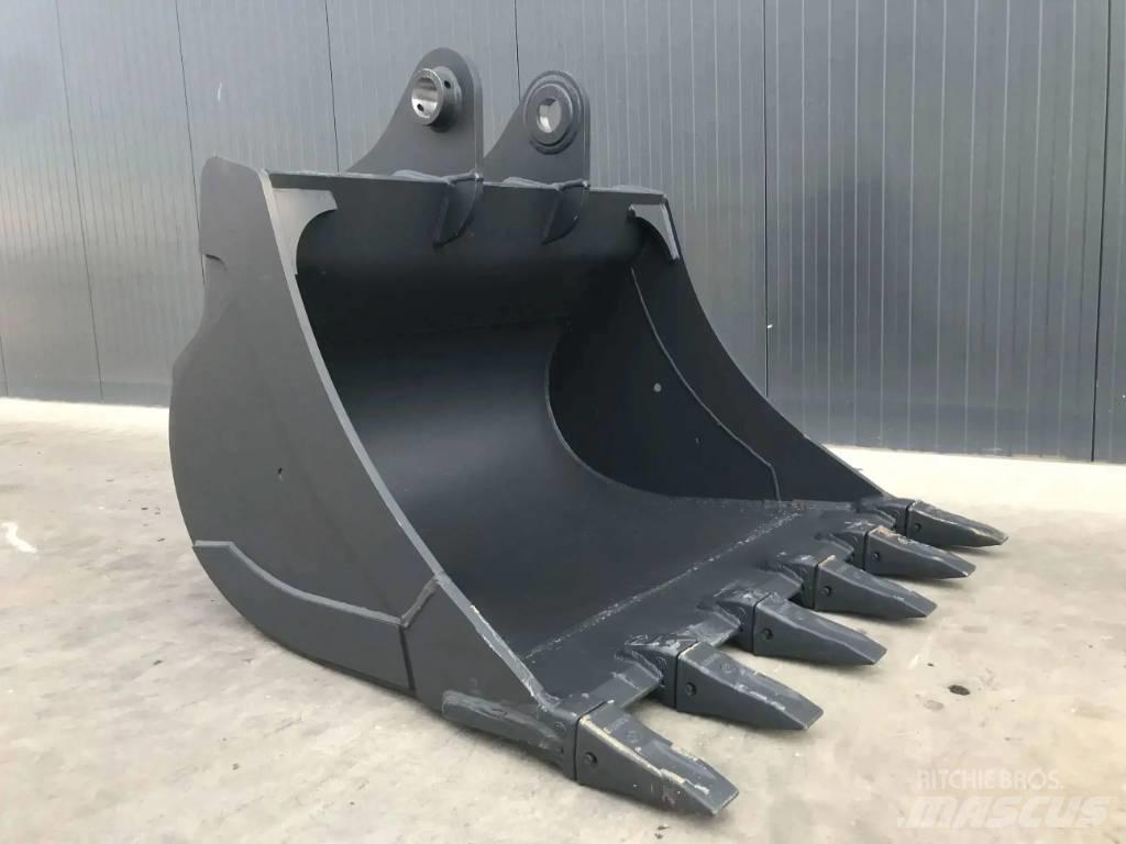 Komatsu PC210 Kovalar