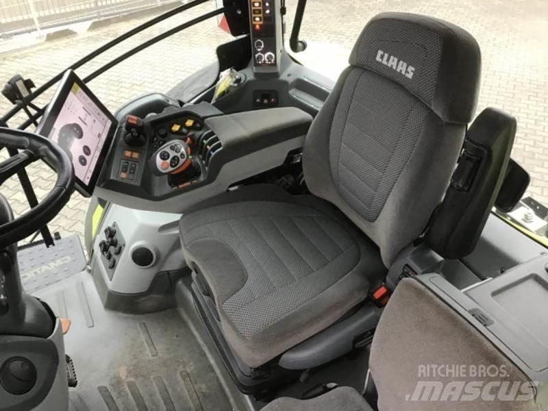 CLAAS AXION 850 Traktörler