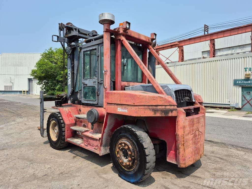 Taylor TX300S Diger