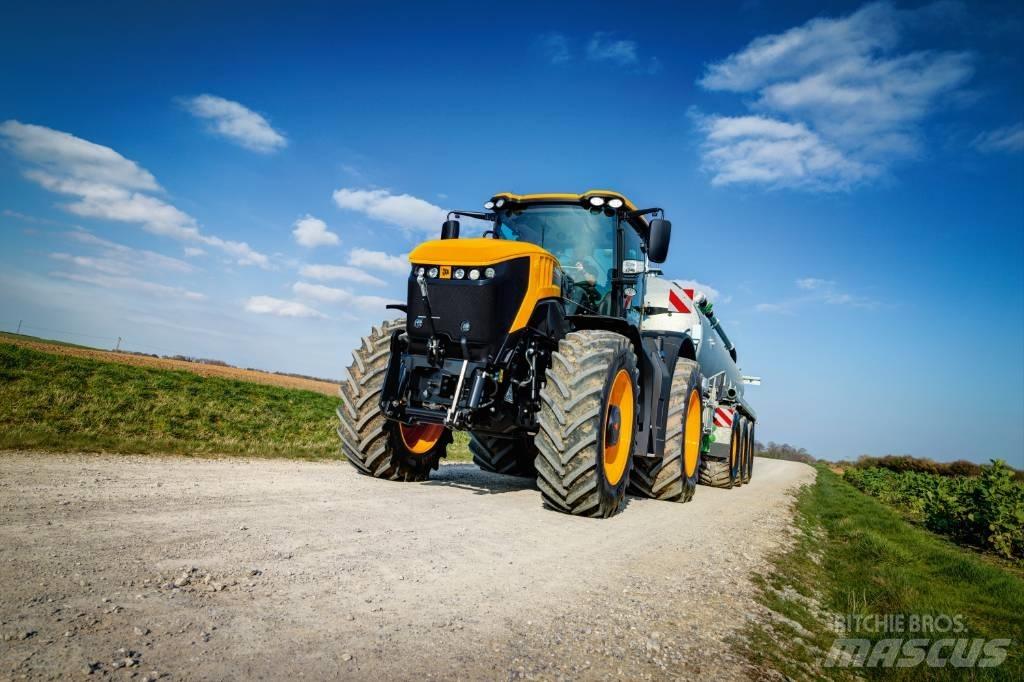 JCB 8330 Traktörler