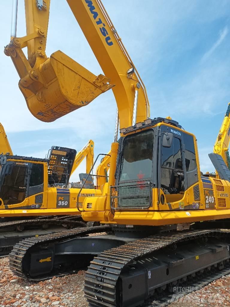 Komatsu PC 240 LC-8 Paletli ekskavatörler