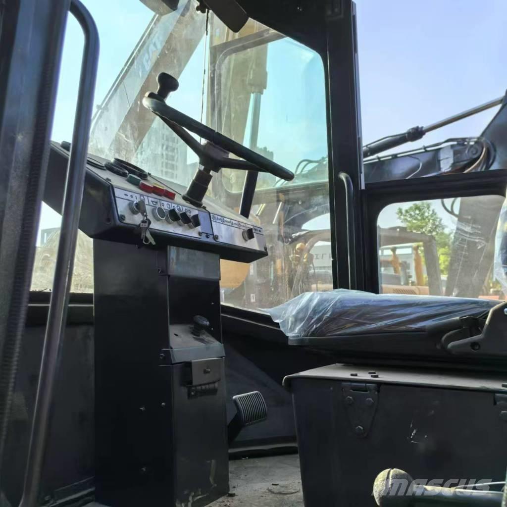 Dynapac CA 25 D Tek tamburlu silindirler