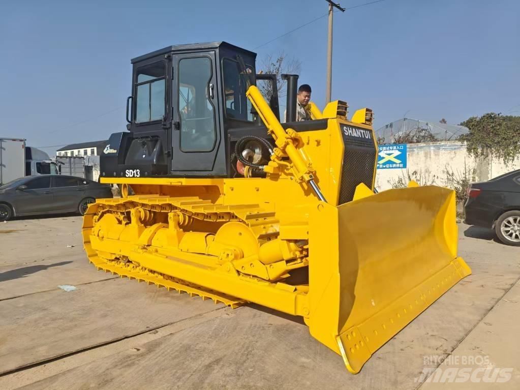 Shantui SD 13 Paletli dozerler