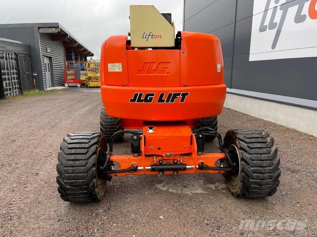 JLG 450 AJ Bomlift Körüklü personel platformları