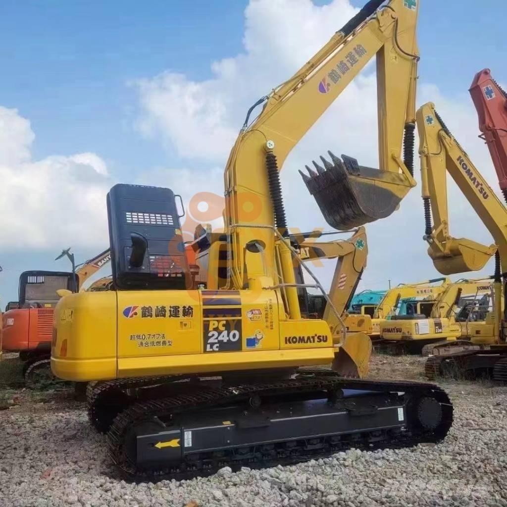 Komatsu PC 240 LC-8 Paletli ekskavatörler