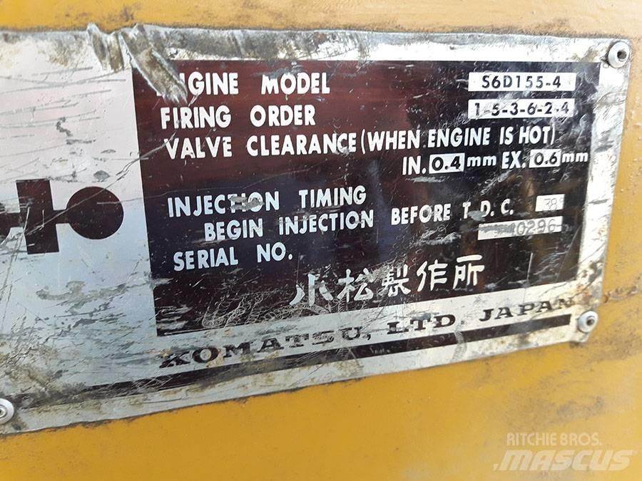 Komatsu D 155 A-1 Paletli dozerler
