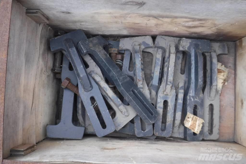 Volvo SD 160 B Pnömatik lastikli silindirler