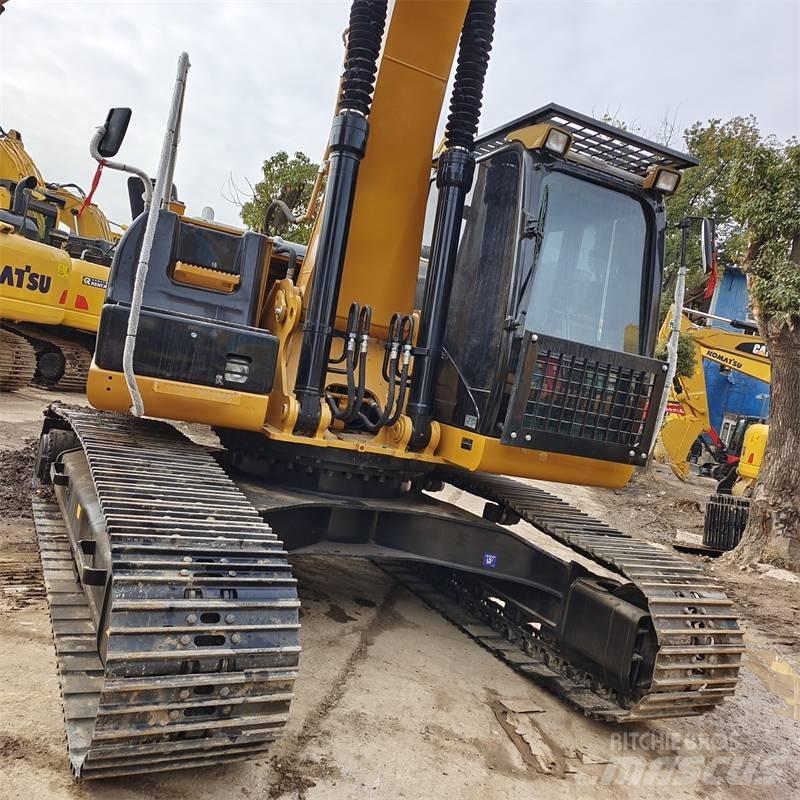 CAT 336 D Paletli ekskavatörler