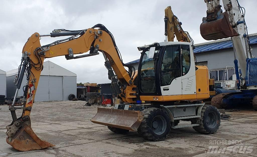 Liebherr A 910 Lastik tekerli ekskavatörler