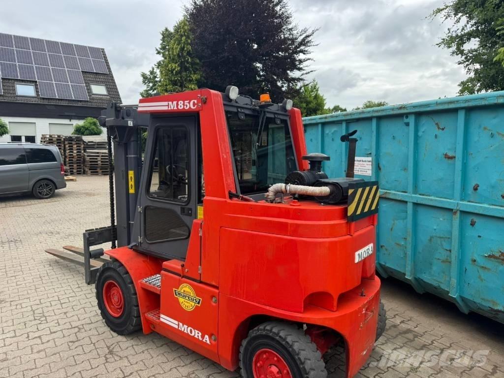 Mora M 80 CS Dizel forkliftler