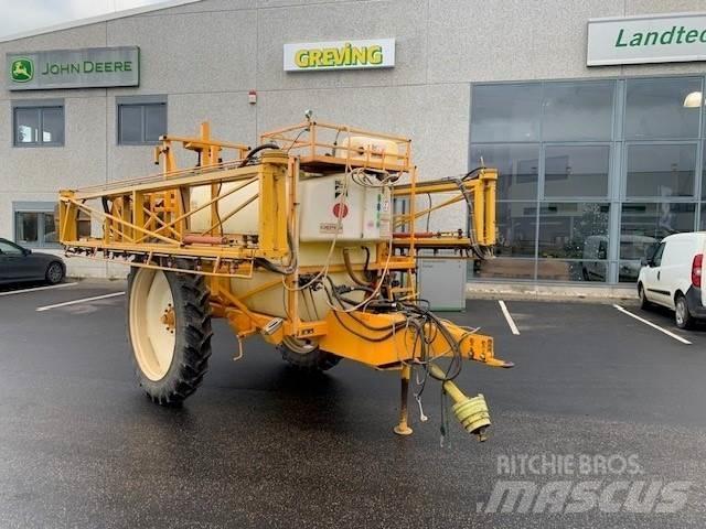Dubex ANH 700N Çekilir pülverizatörler