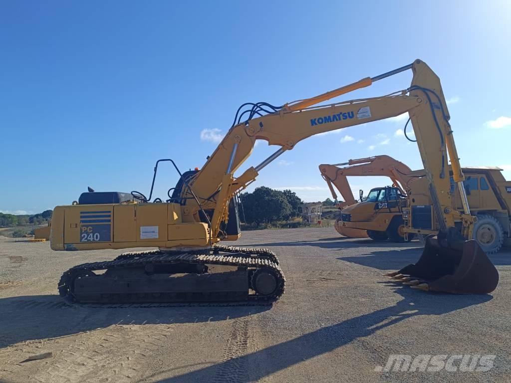 Komatsu PC 240 NLC Paletli ekskavatörler