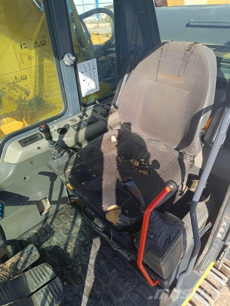 Komatsu PC 240 NLC Paletli ekskavatörler