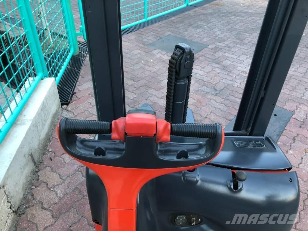 Linde L 12 V-3108 Yaya kumandali istif makinasi