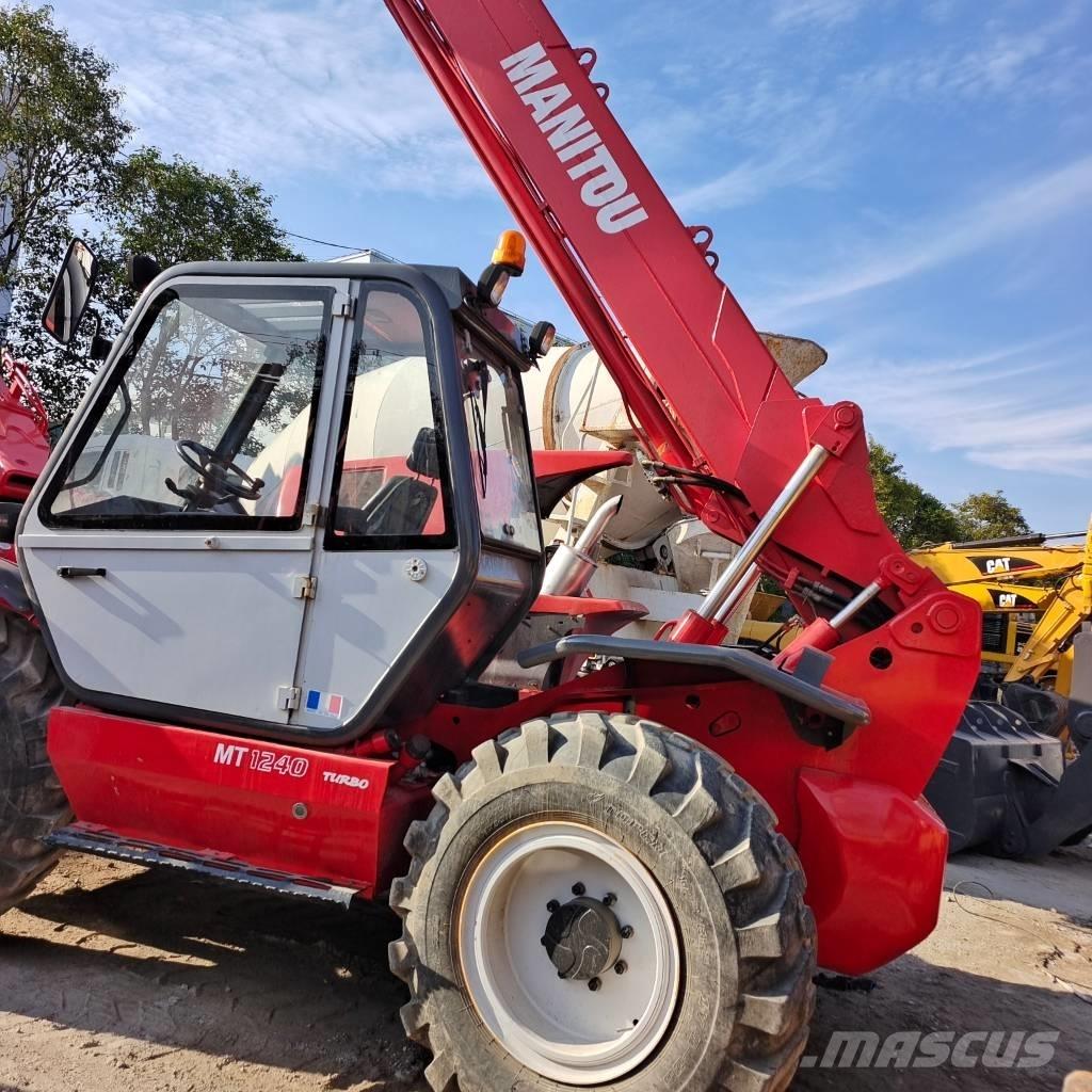 Manitou MT 1240 Teleskopik yükleyiciler