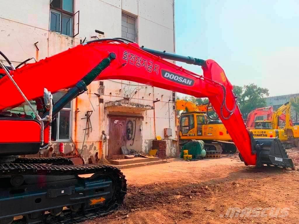Doosan DX 340 LCA Paletli ekskavatörler