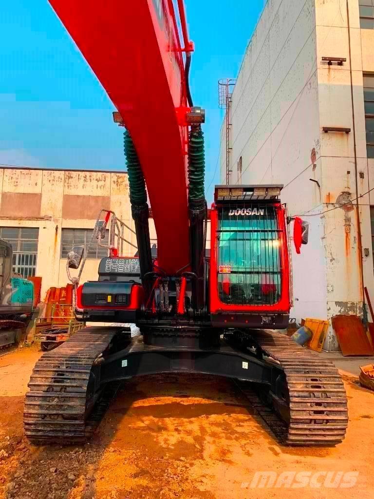 Doosan DX 340 LCA Paletli ekskavatörler