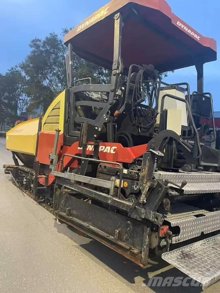Dynapac sd2550 Asfalt sericiler