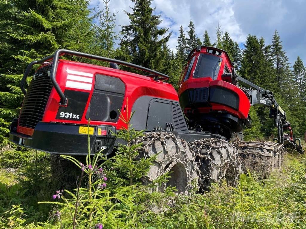 Komatsu 931 XC Biçerdöverler