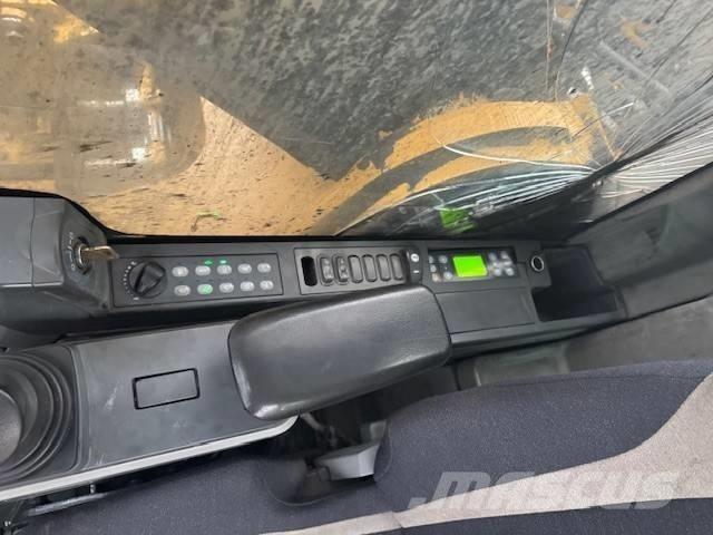 CAT 349 Paletli ekskavatörler