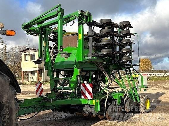 John Deere 750 A Mibzerler