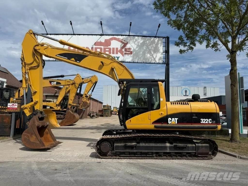 CAT 322CLN Paletli ekskavatörler