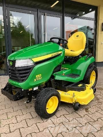 John Deere X590 Mobil çim biçme makineleri