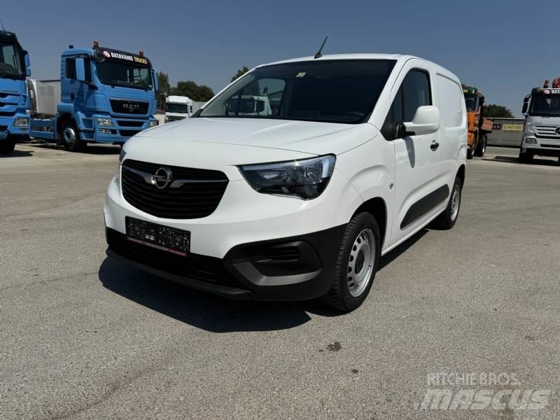 Opel COMBO Pikaplar