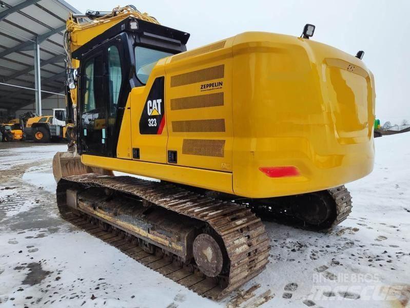 CAT 323 (07B) Paletli ekskavatörler