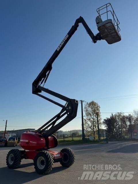 Manitou 200 ATJ Kompakt kendinden tahrikli personel platformları