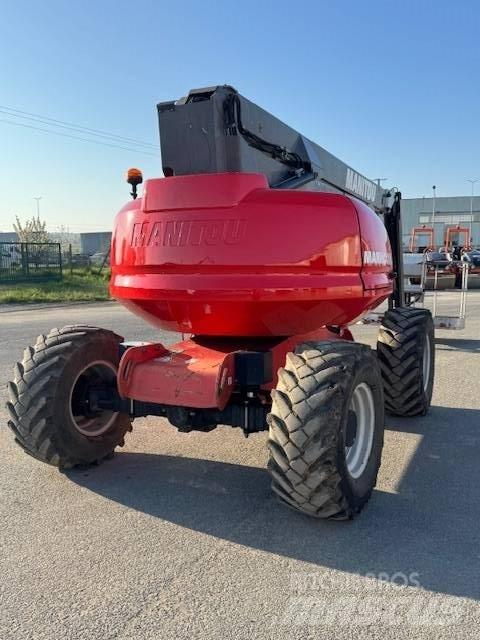 Manitou 200 ATJ Kompakt kendinden tahrikli personel platformları