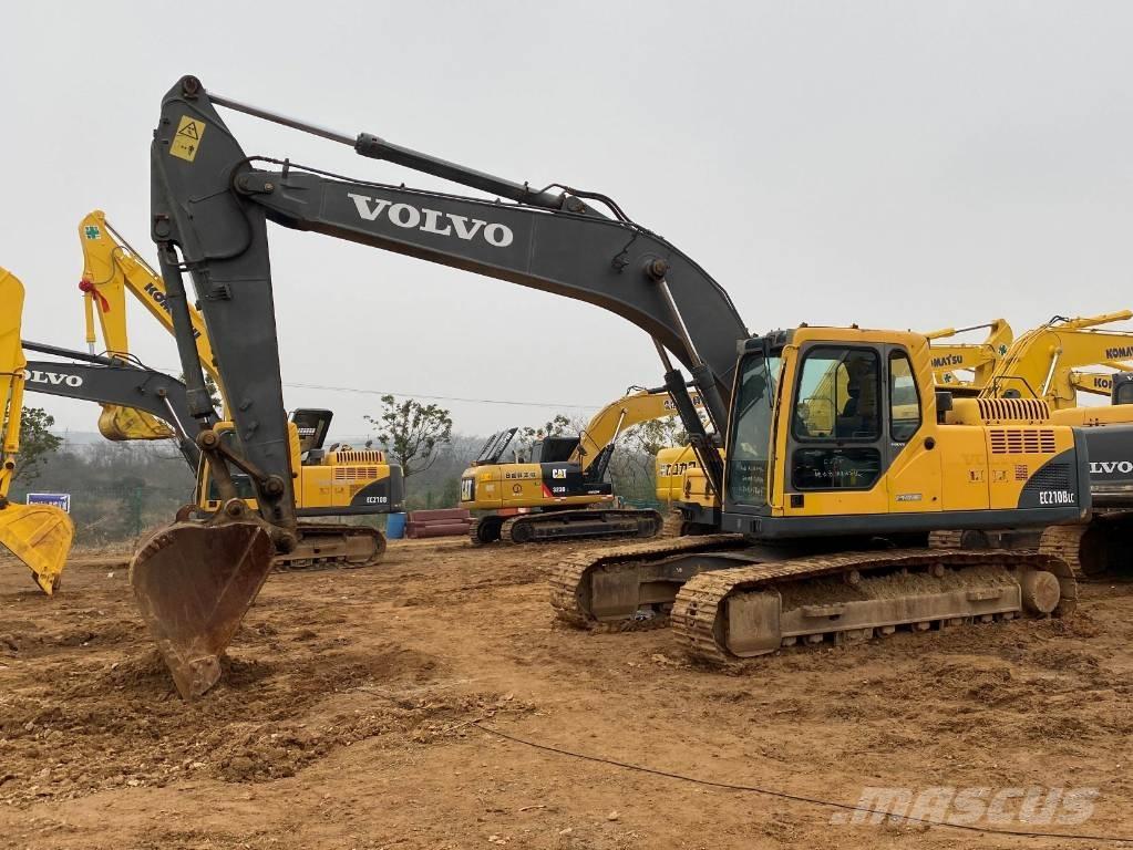 Volvo EC210B Paletli ekskavatörler