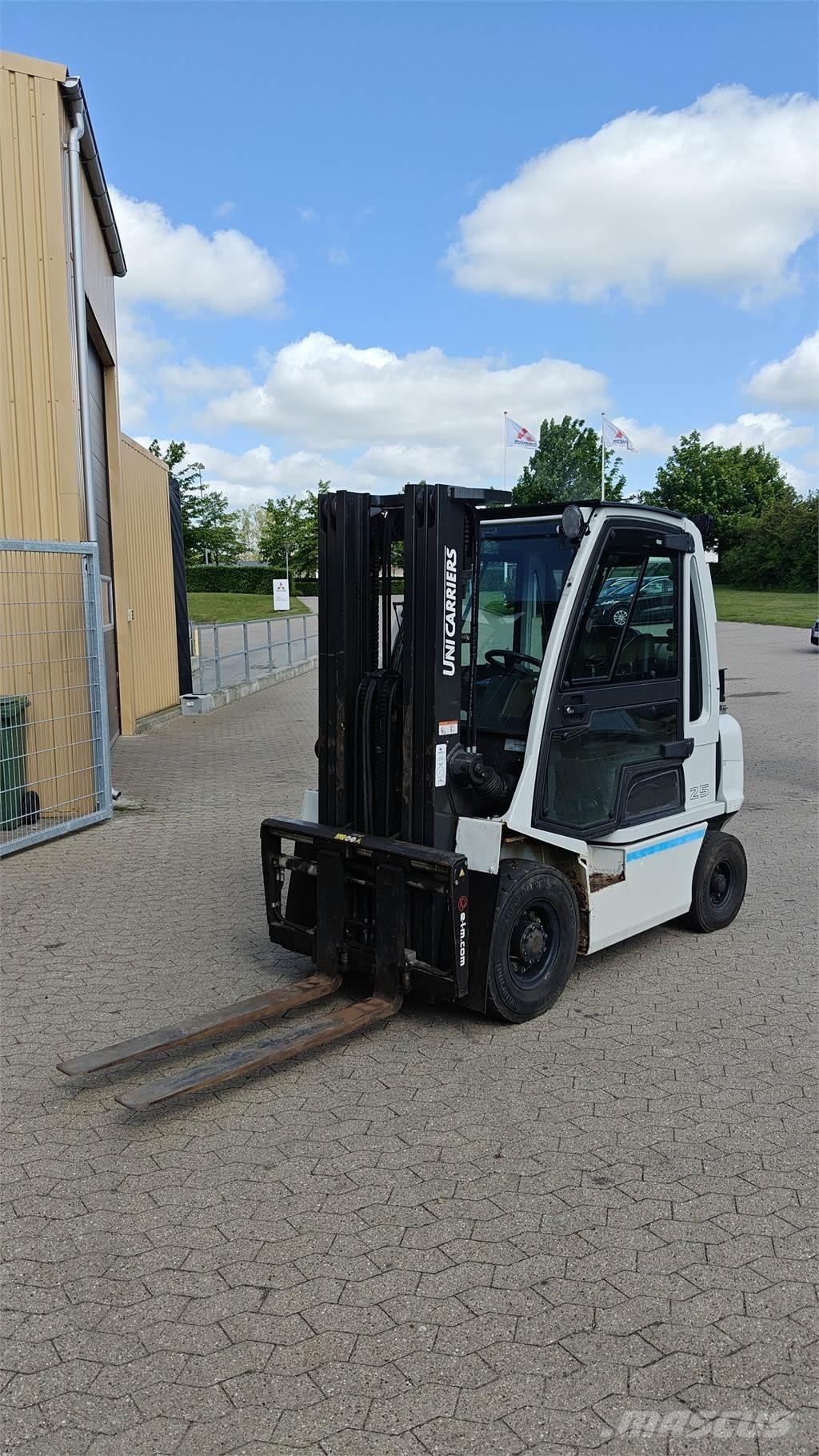 UniCarriers DX20 LPG'li forkliftler