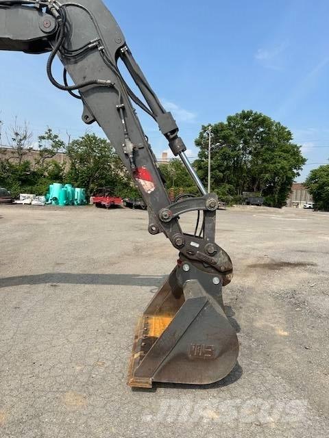 Volvo ECR 88 D Paletli ekskavatörler