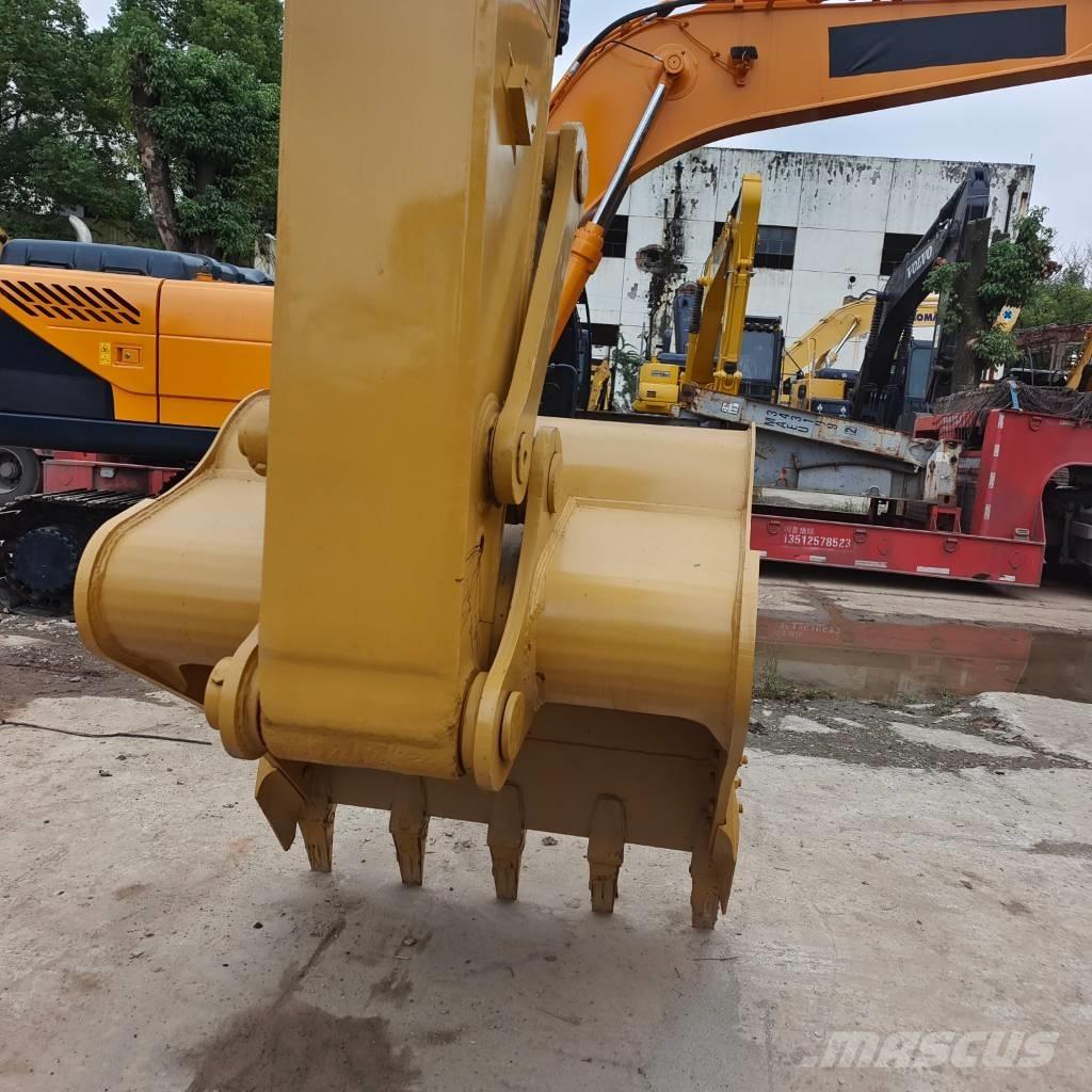 CAT 320 D Paletli ekskavatörler